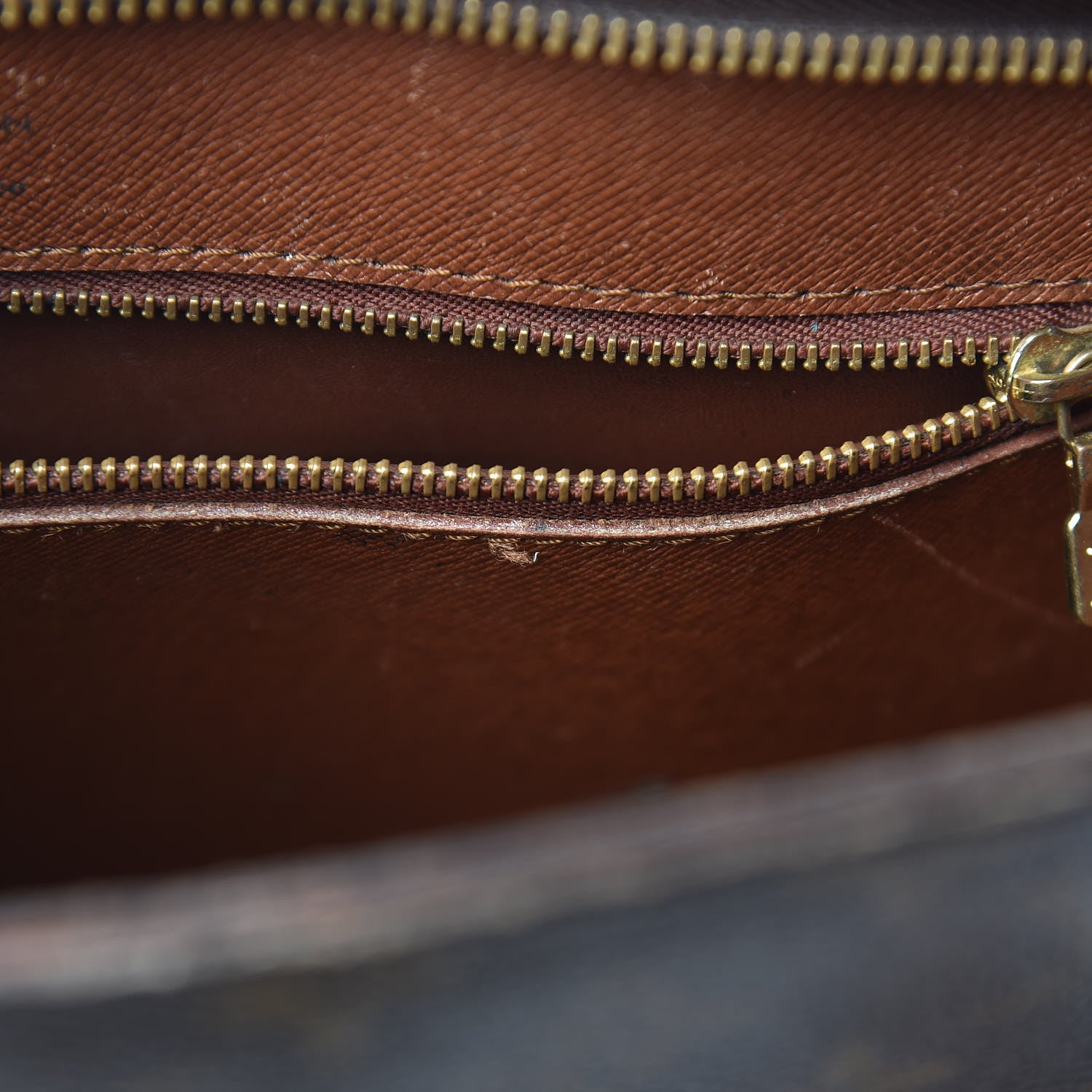 Louis Vuitton Monogram Babylone 7 of 32