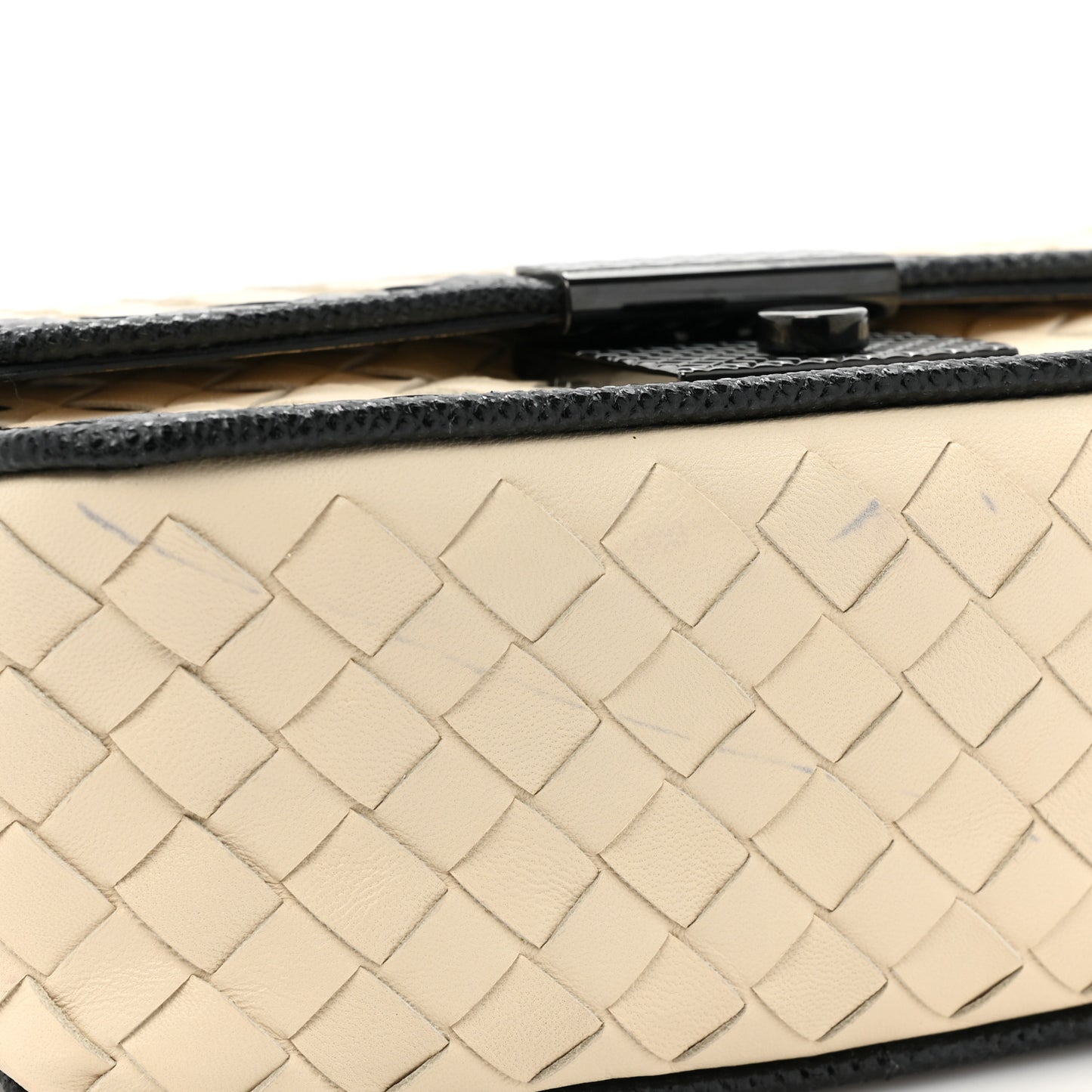 Nappa Karung Intrecciato Glass Pearl Shoulder Bag White Black
