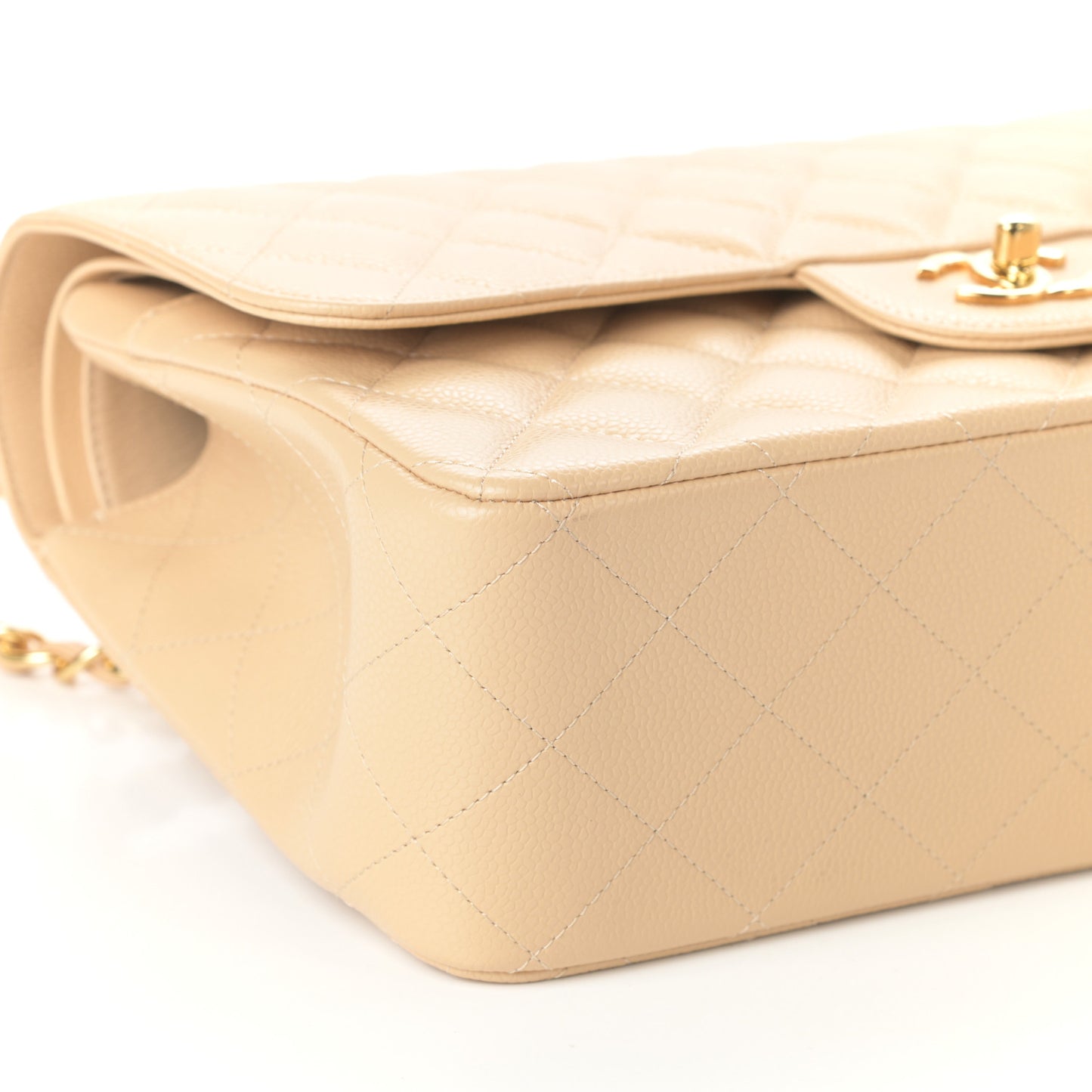 Caviar Quilted Jumbo Double Flap Beige Clair
