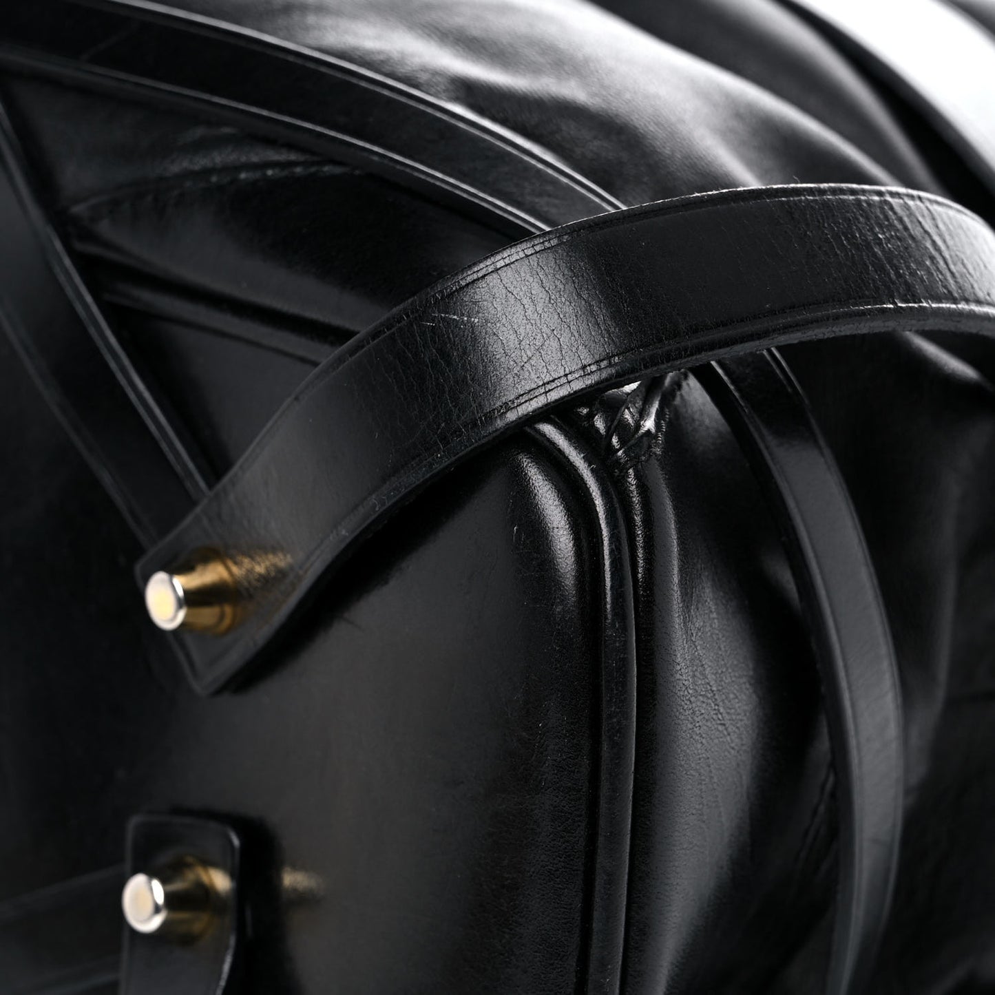 Soft Lambskin Bridle Calfskin Medium Gosford Hobo Black