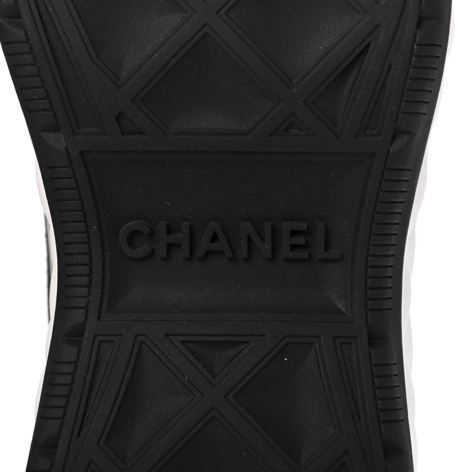Chanel Velvet Calfskin Mixed Fibers CC Sneakers 40 Black 6 of 9