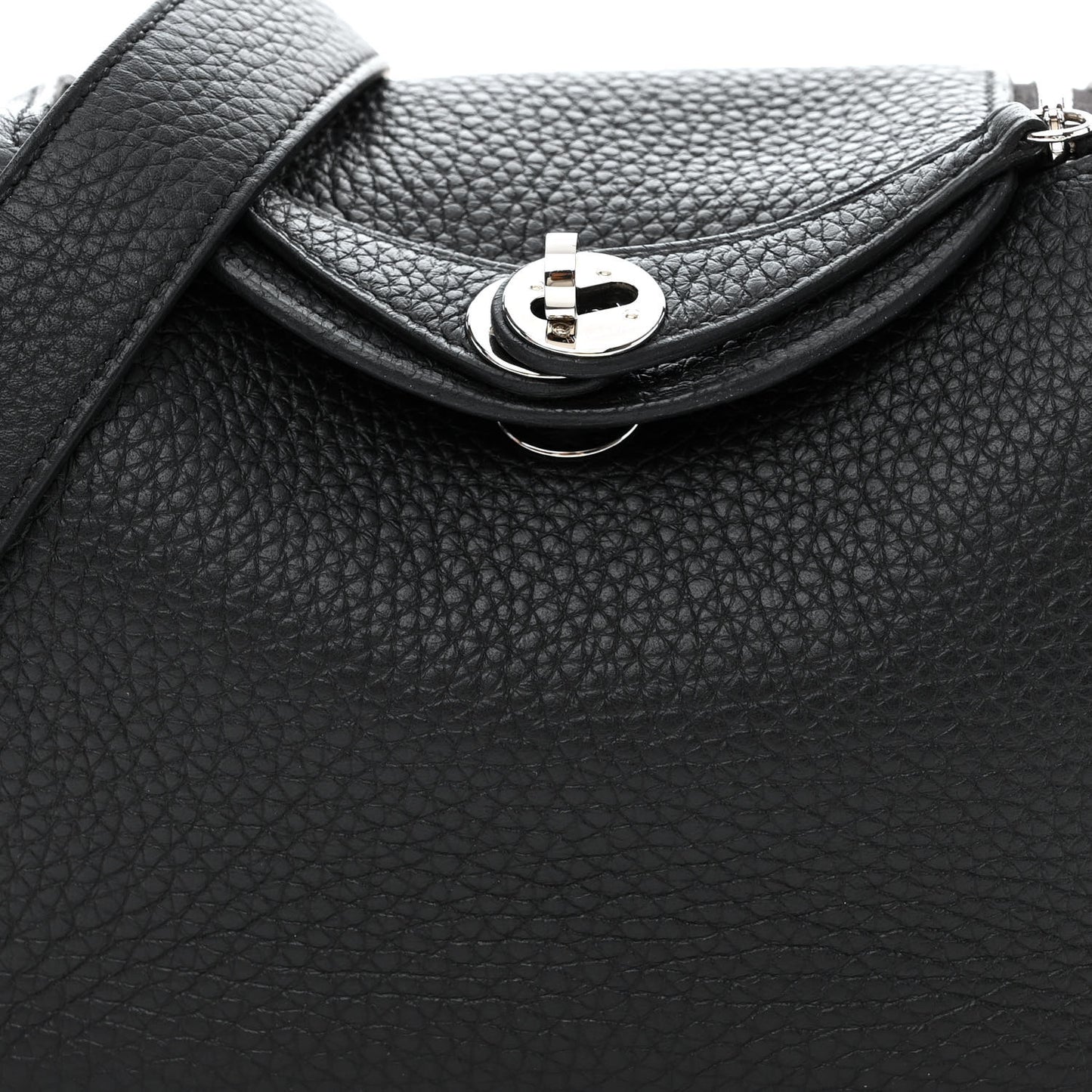 Taurillon Clemence Mini Lindy 20 Black