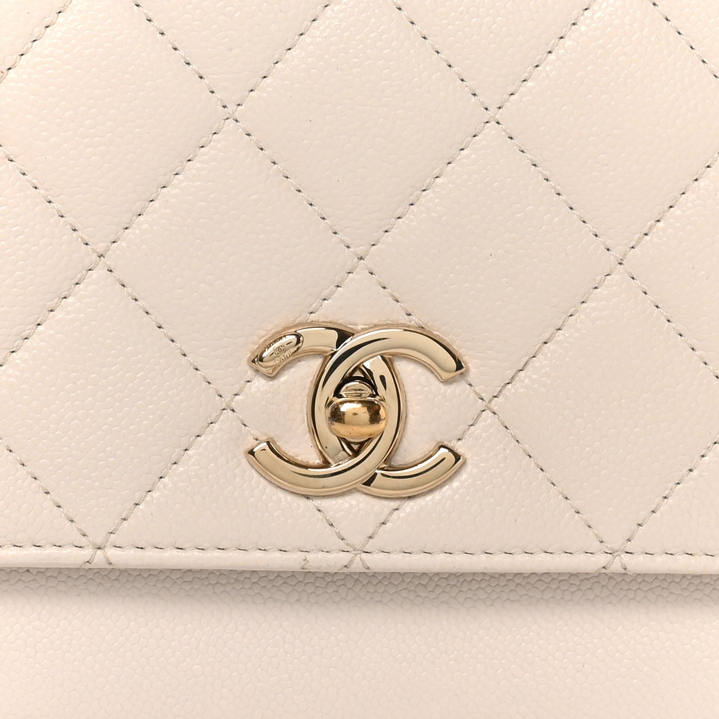 Caviar Quilted Medium Business Affinity Flap White