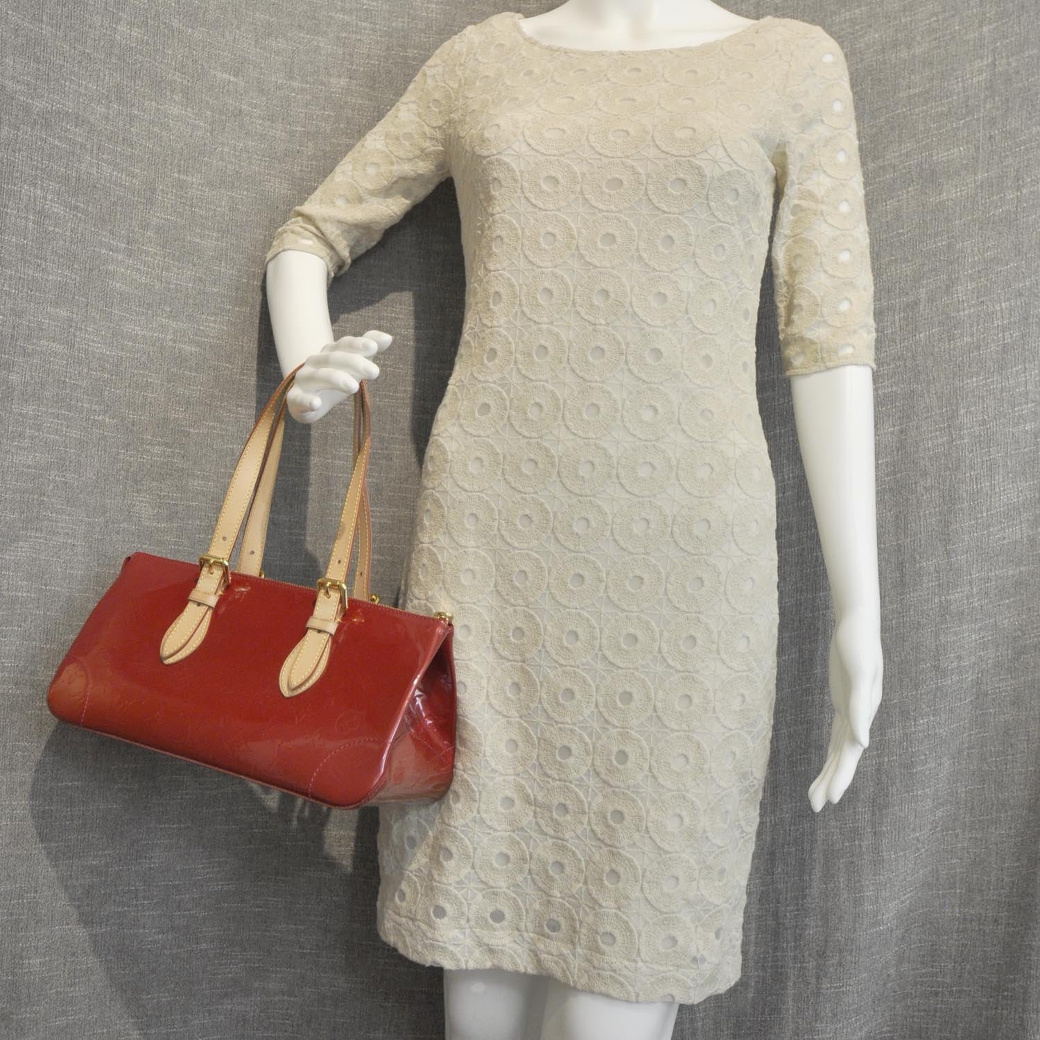 Louis Vuitton Vernis Rosewood Ave Pomme D'Amour 2 of 8