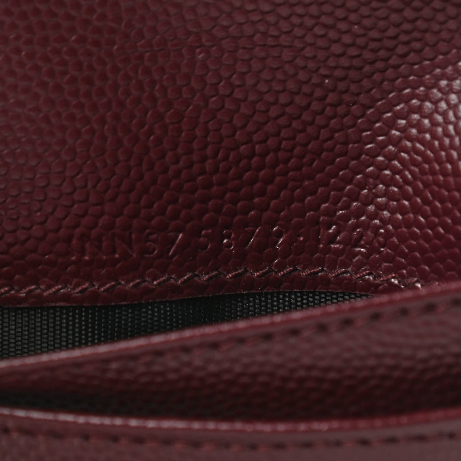 Saint Laurent Grain De Poudre Matelasse Chevron Monogram Zipped Card Case Rouge Legion 7 of 8