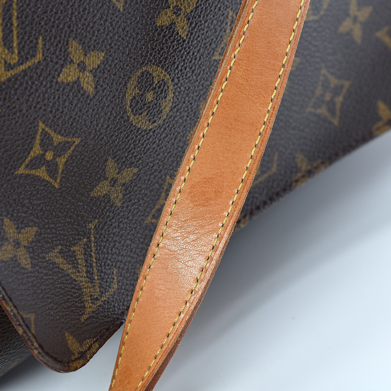 Louis Vuitton Monogram Musette GM 14 of 14