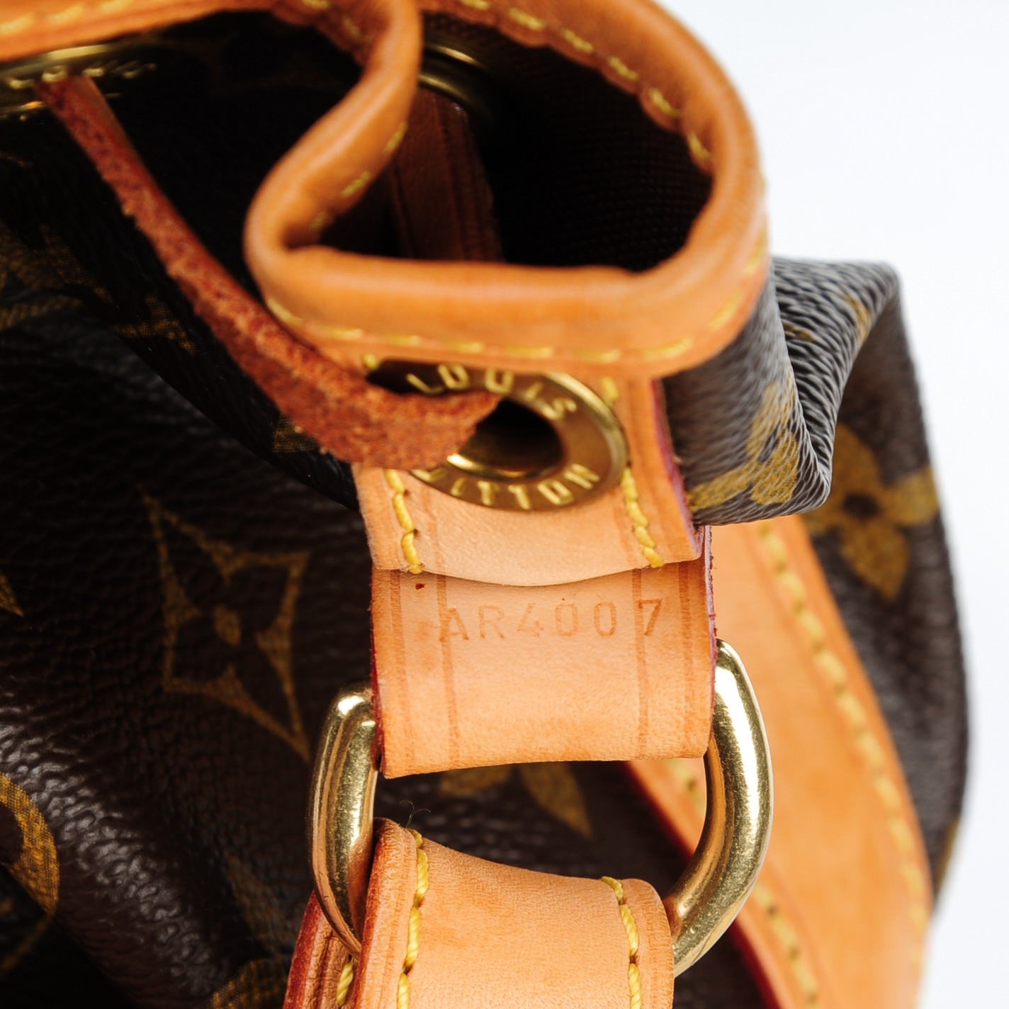 Louis Vuitton Monogram Noe 7 of 8