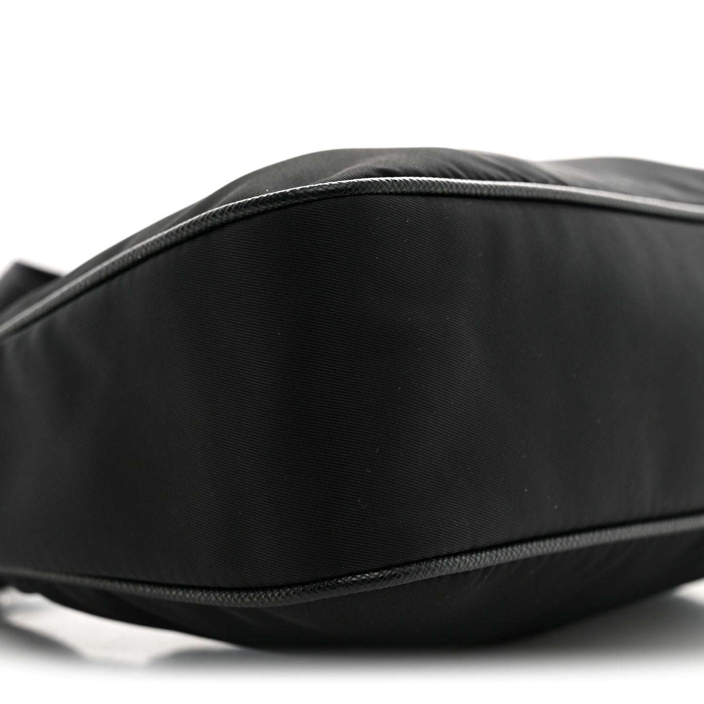 Re-Nylon Saffiano Re-Edition 2005 Shoulder Bag Black