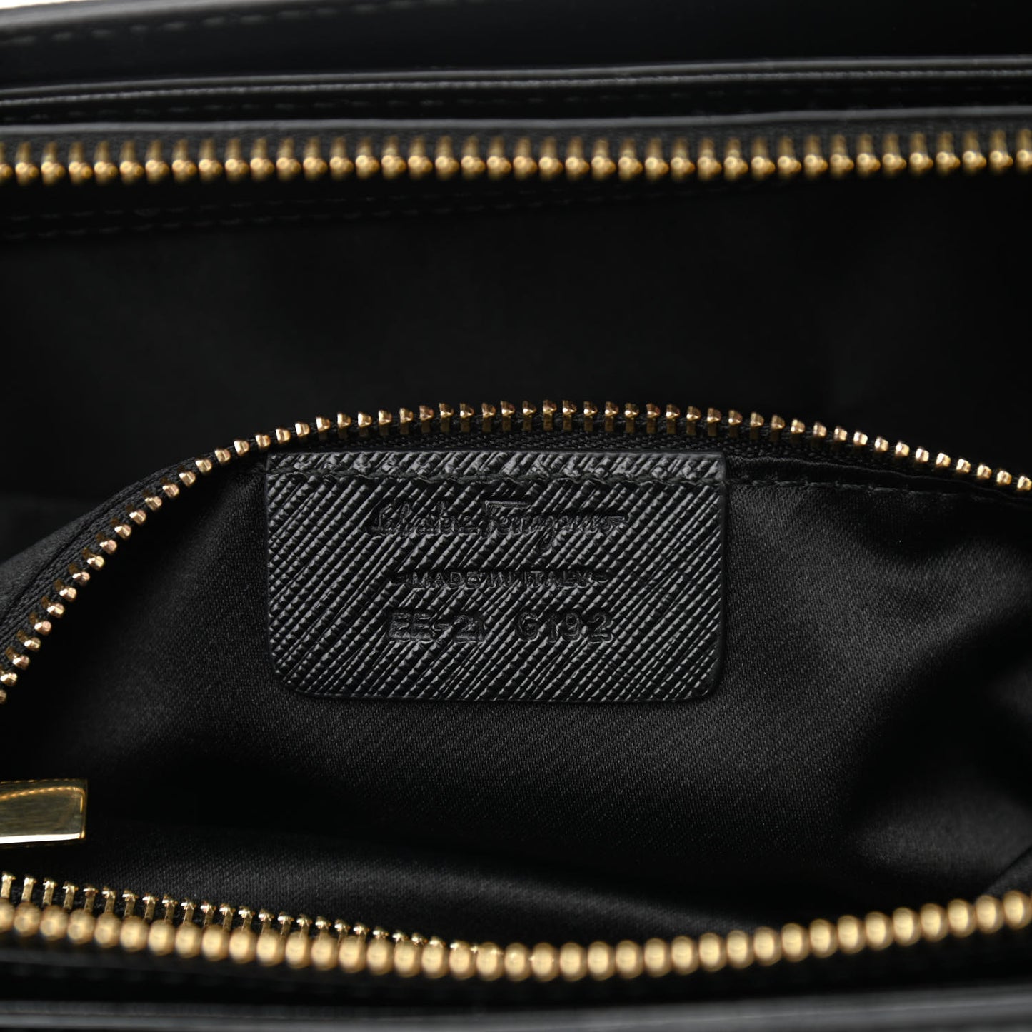 Saffiano Zig Zag Beky Tote Black Multicolor