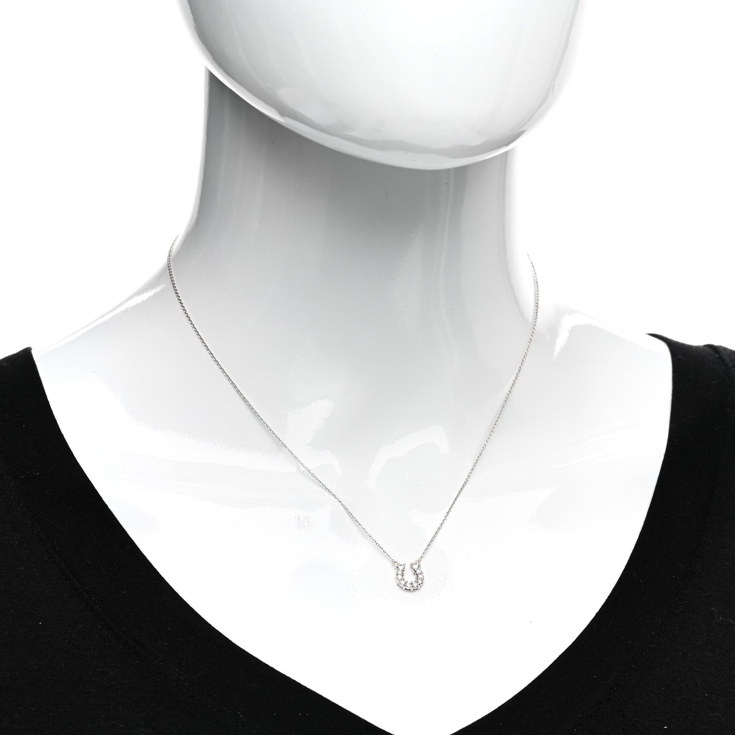 18K White Gold Diamond Horseshoe Pendant Necklace