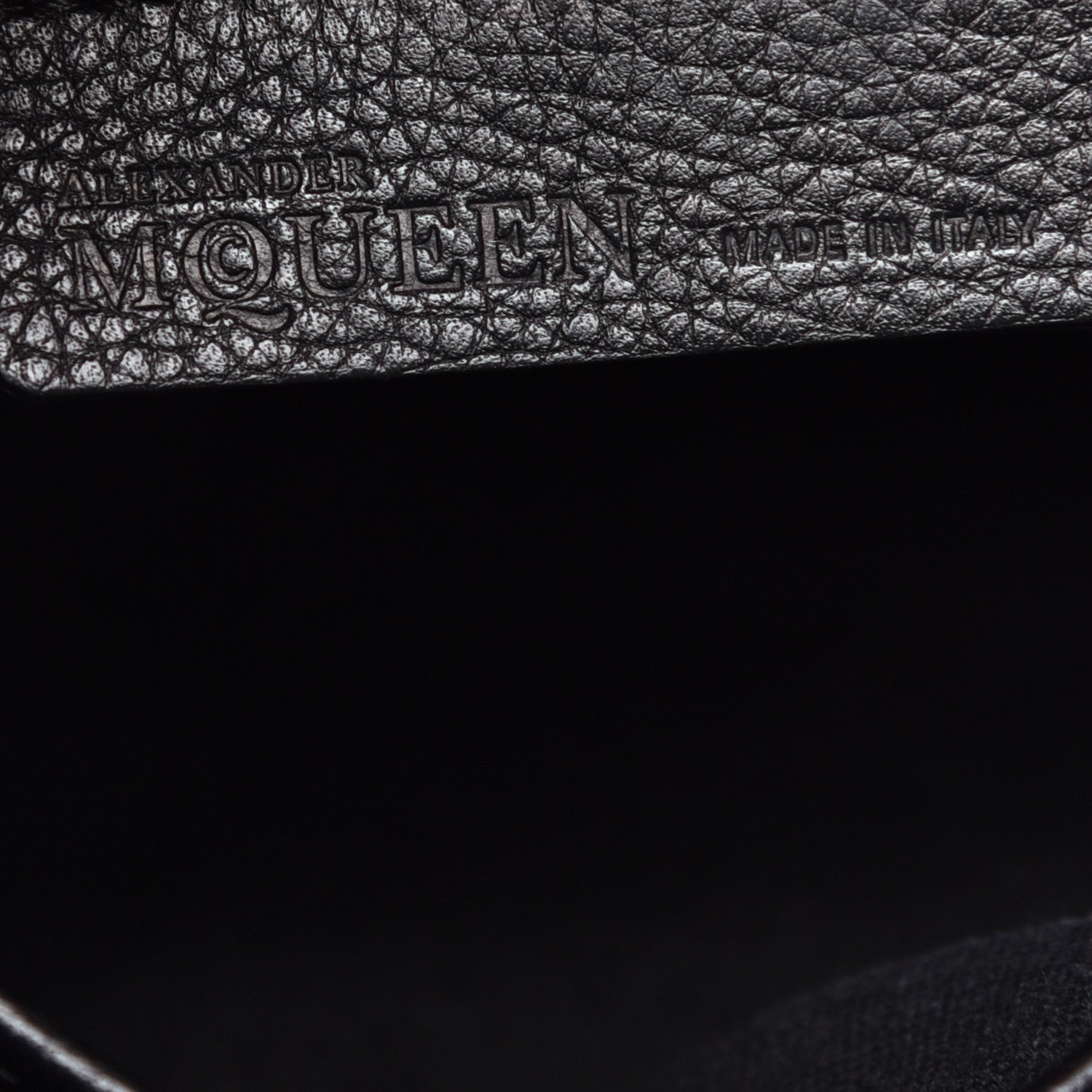 Alexander McQueen Pebbled Calfskin Small Skull Padlock Zip Around Tote Black 6 of 9