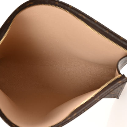 Louis Vuitton Monogram Toiletry Pouch 26 5 of 8