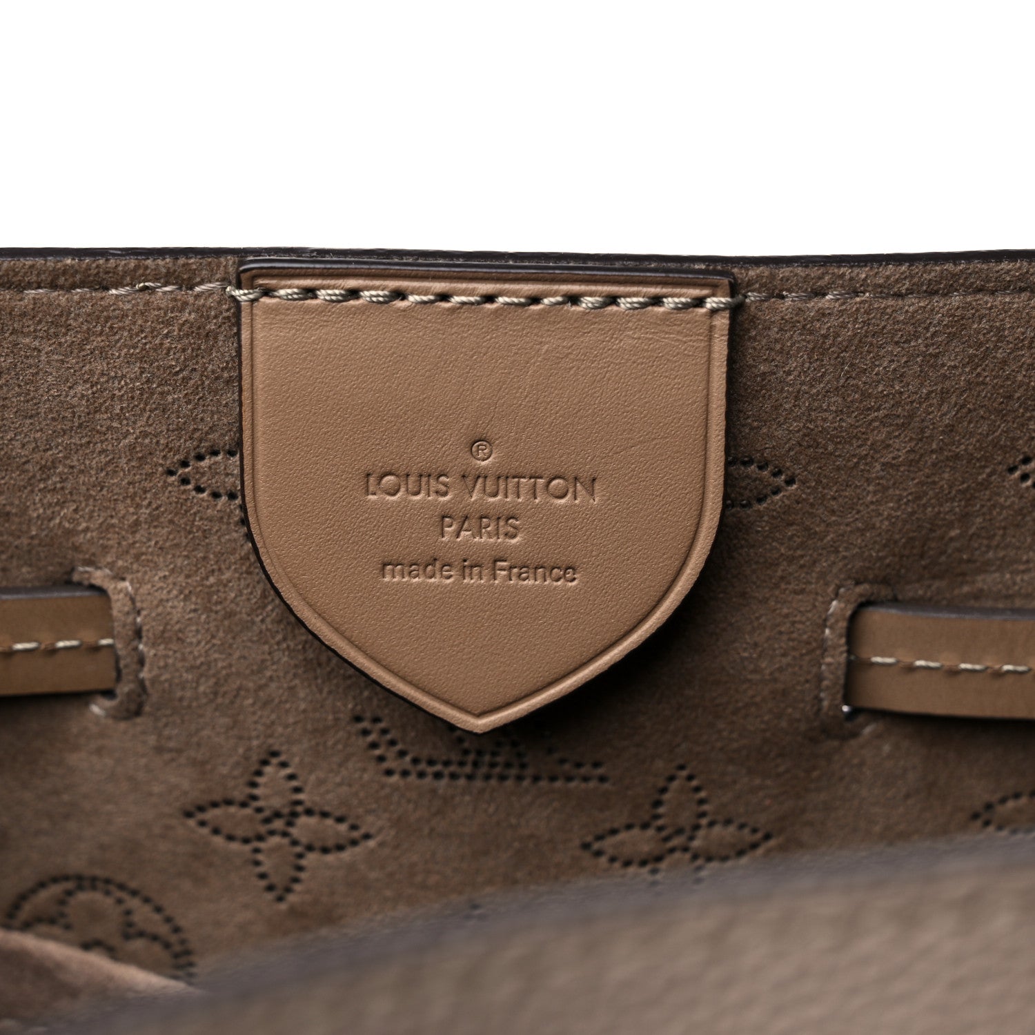 Louis Vuitton Mahina Girolata Galet 7 of 11
