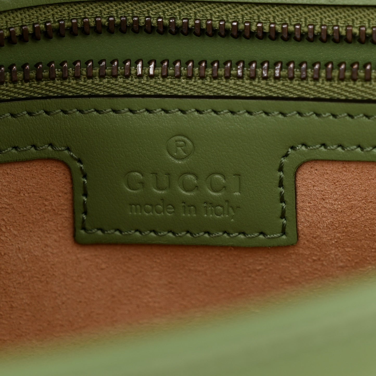 Calfskin Matelasse Small GG Marmont Shoulder Bag Salamander Green