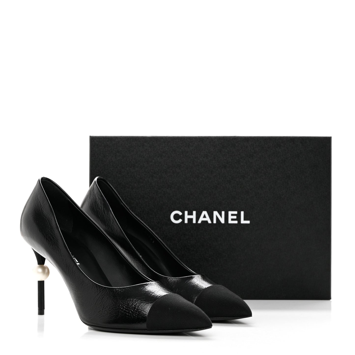 Shiny Calfskin Grosgrain Cap Toe CC Pearl Pumps 41 Black