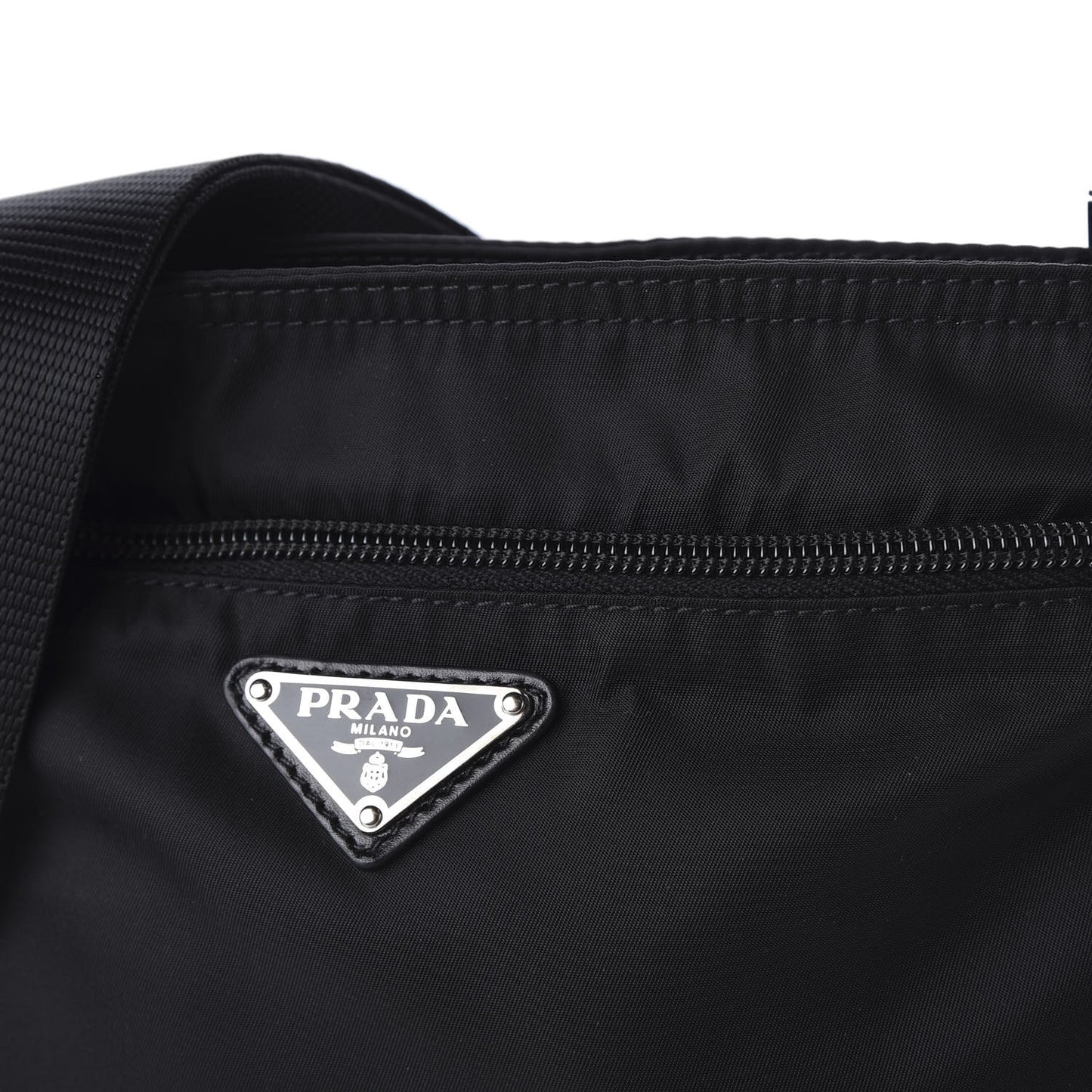 Nylon Flat Messenger Bag Black