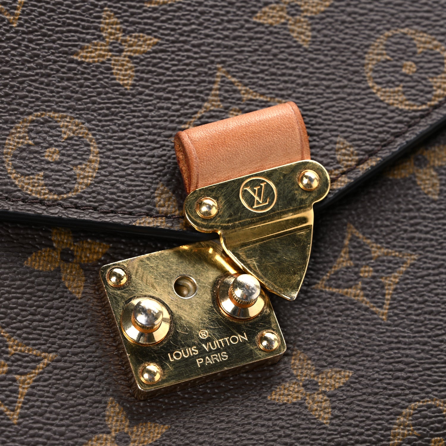 Louis Vuitton Monogram Pochette Metis 13 of 13