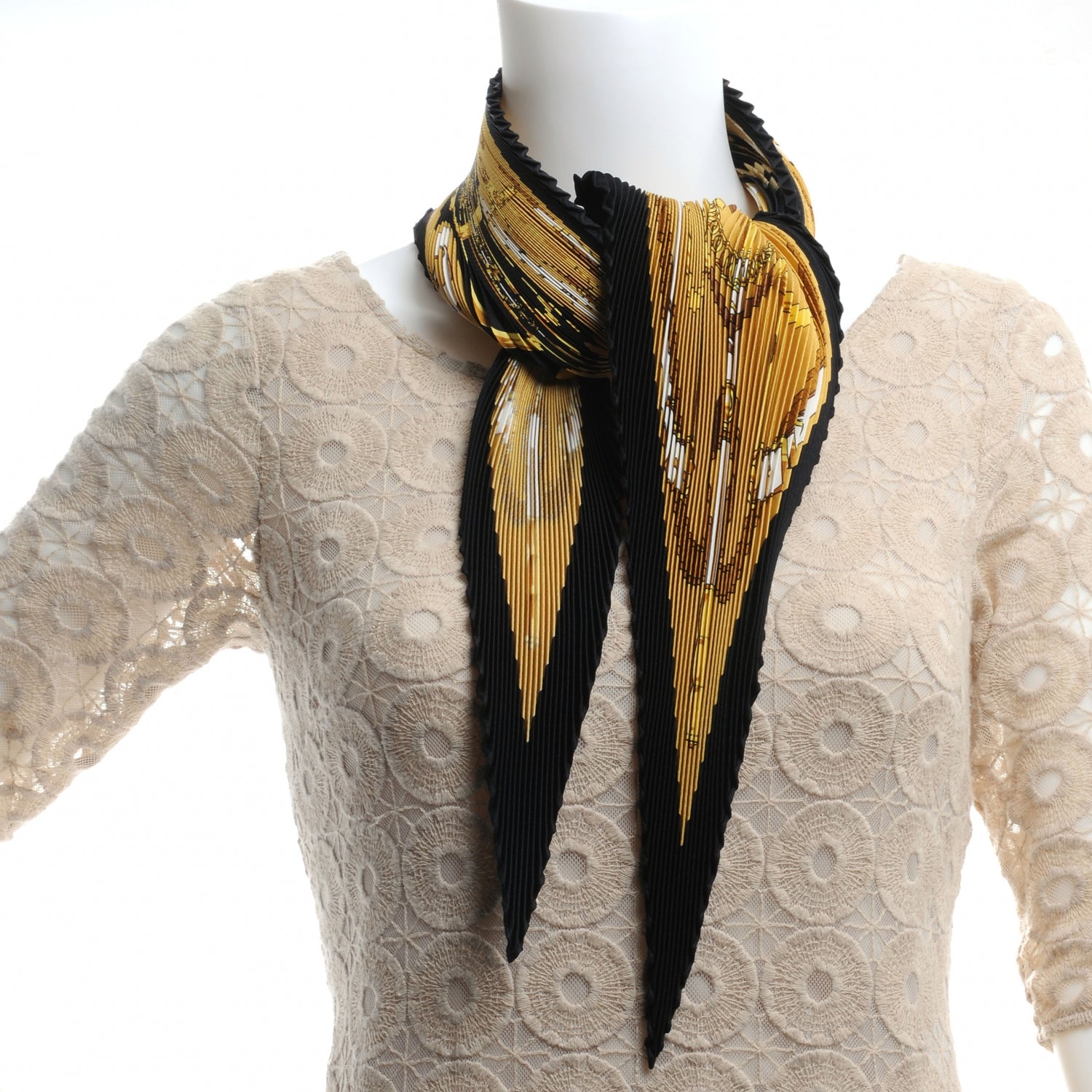 Hermes Silk Plisse Eperon D Or Scarf 90 Black Gold 3 of 6