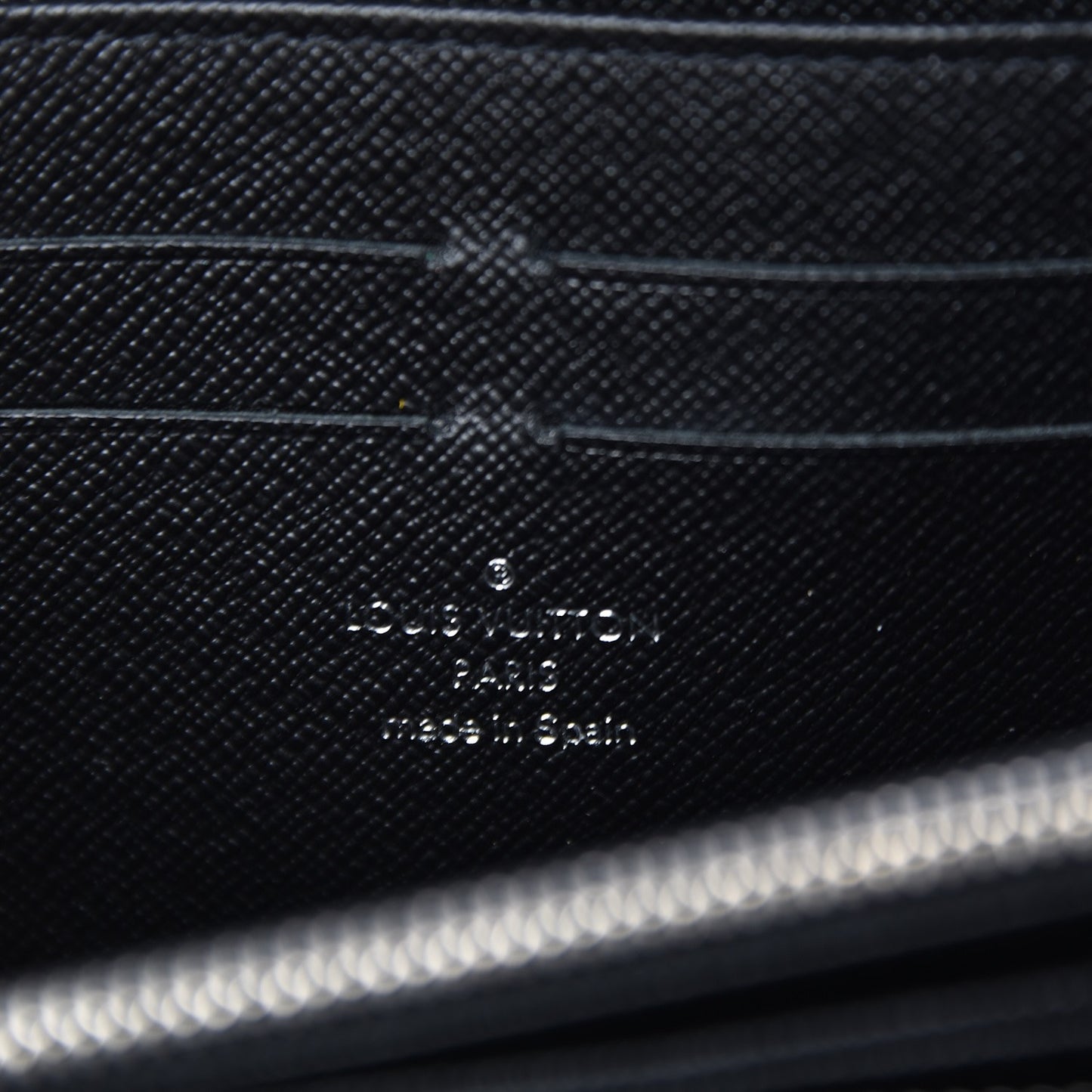 Epi Zippy Wallet Black