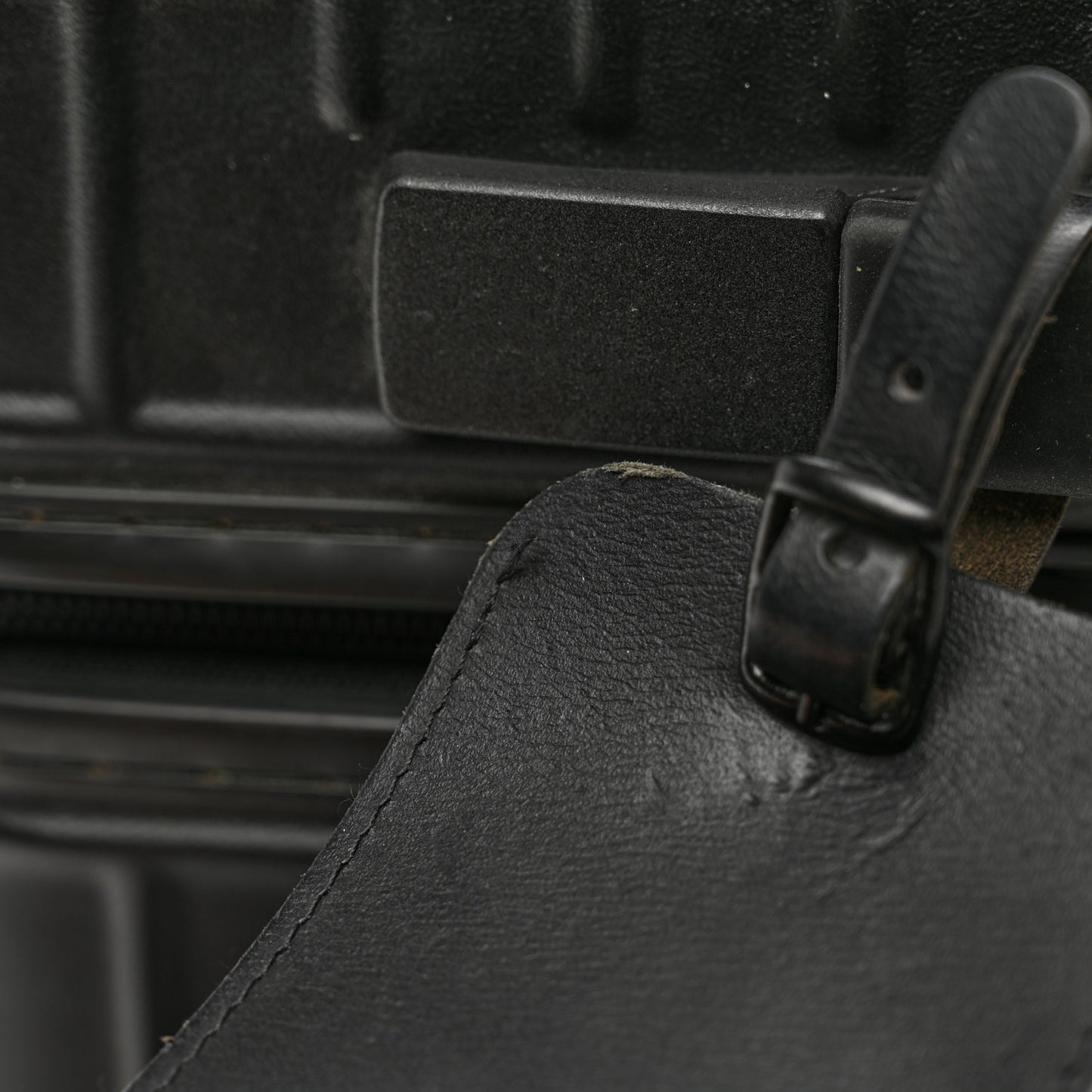 Matte Polycarbonate Salsa 52 Black