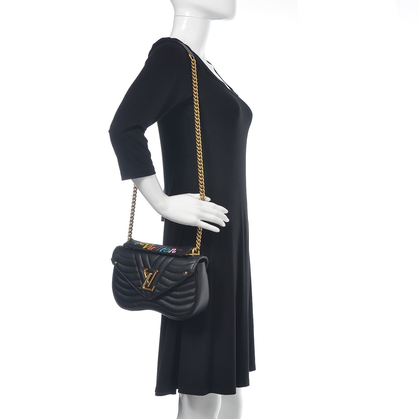 Calfskin New Wave Chain MM Black