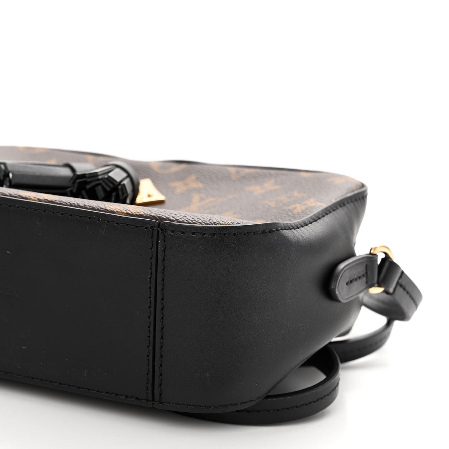 Monogram Saintonge Black