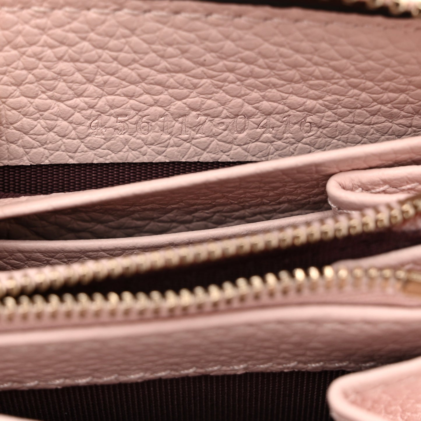 Dollar Calfskin GG Supreme Monogram GG Marmont Zip Around Wallet Porcelain Rose Beige Ebony