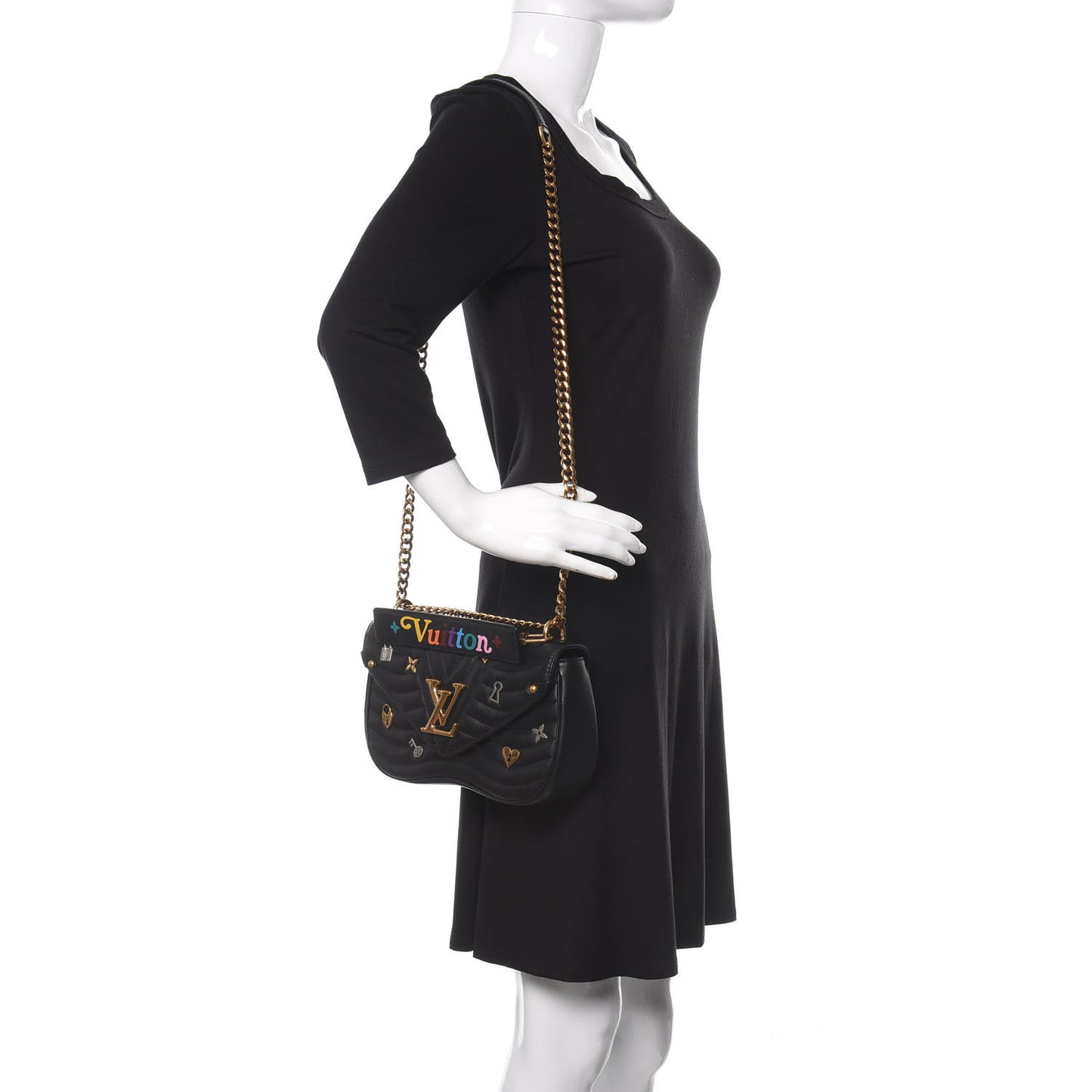 Calfskin Love Lock New Wave Chain MM Black