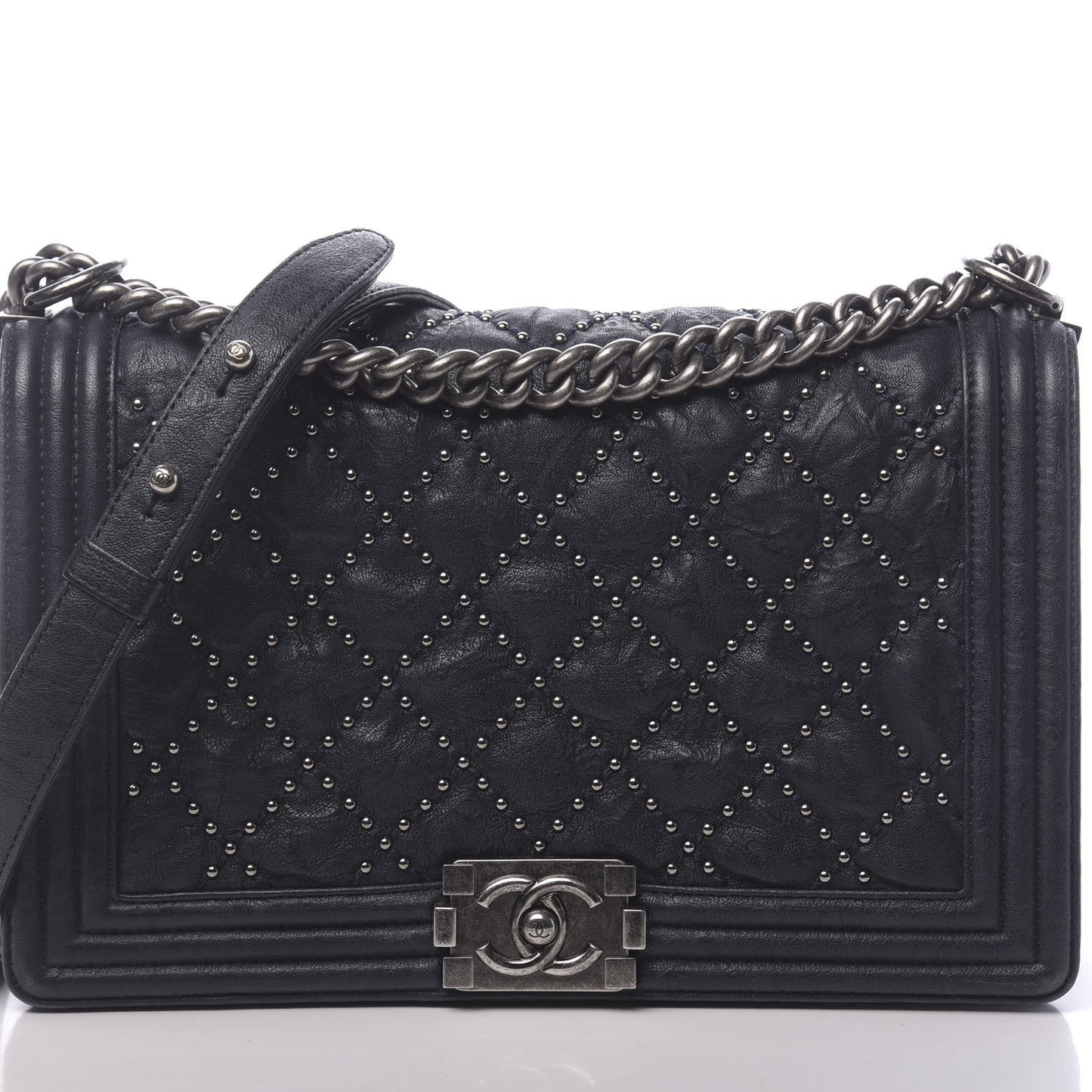Crumpled Lambskin New Medium Studded Boy Flap Navy