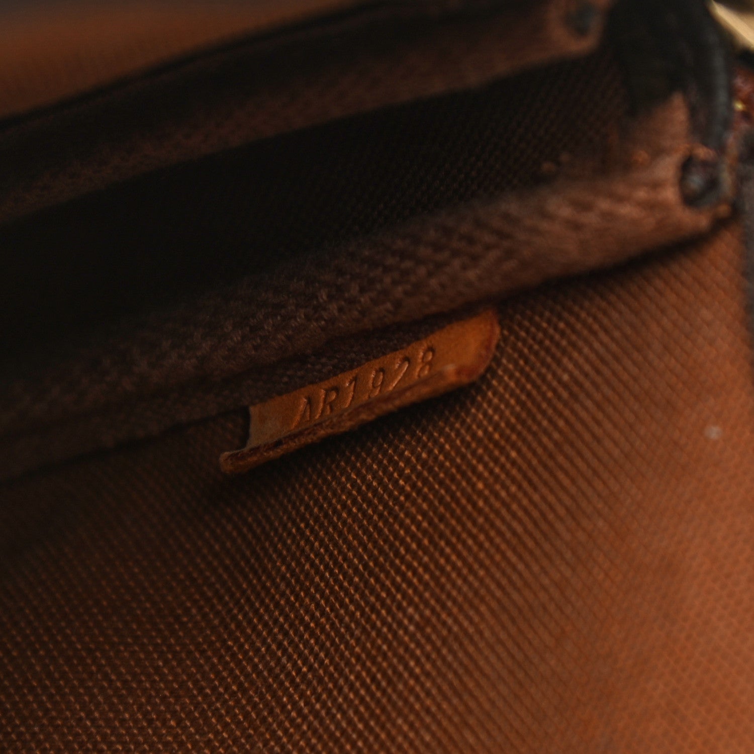 Louis Vuitton Monogram Pochette Accessories 7 of 12