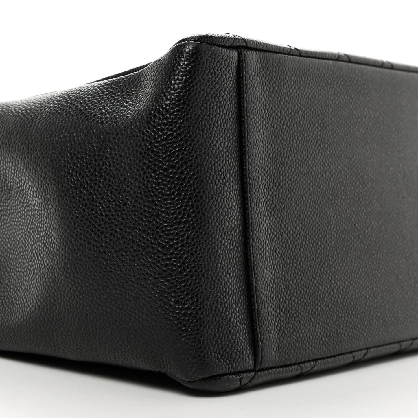 Caviar Quilted Grand Shopping Tote GST Black