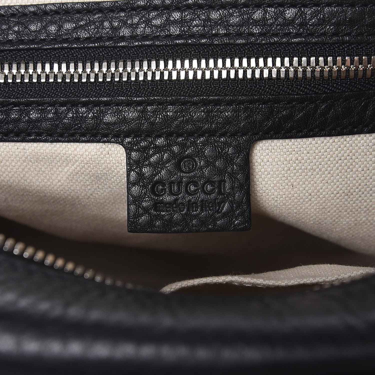 Gucci Pebbled Calfskin Medium Soho Messenger Bag Black 6 of 7