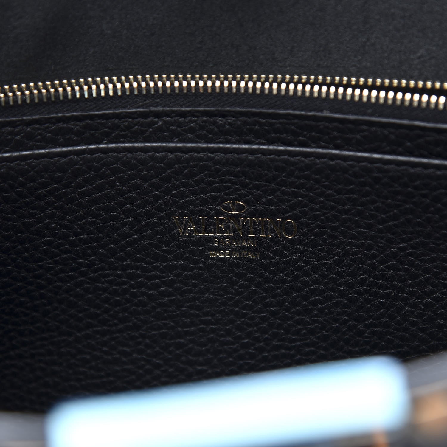 Valentino Garavani Pebbled Calfskin Rockstud Flip Lock Clutch Wallet Black 10 of 10