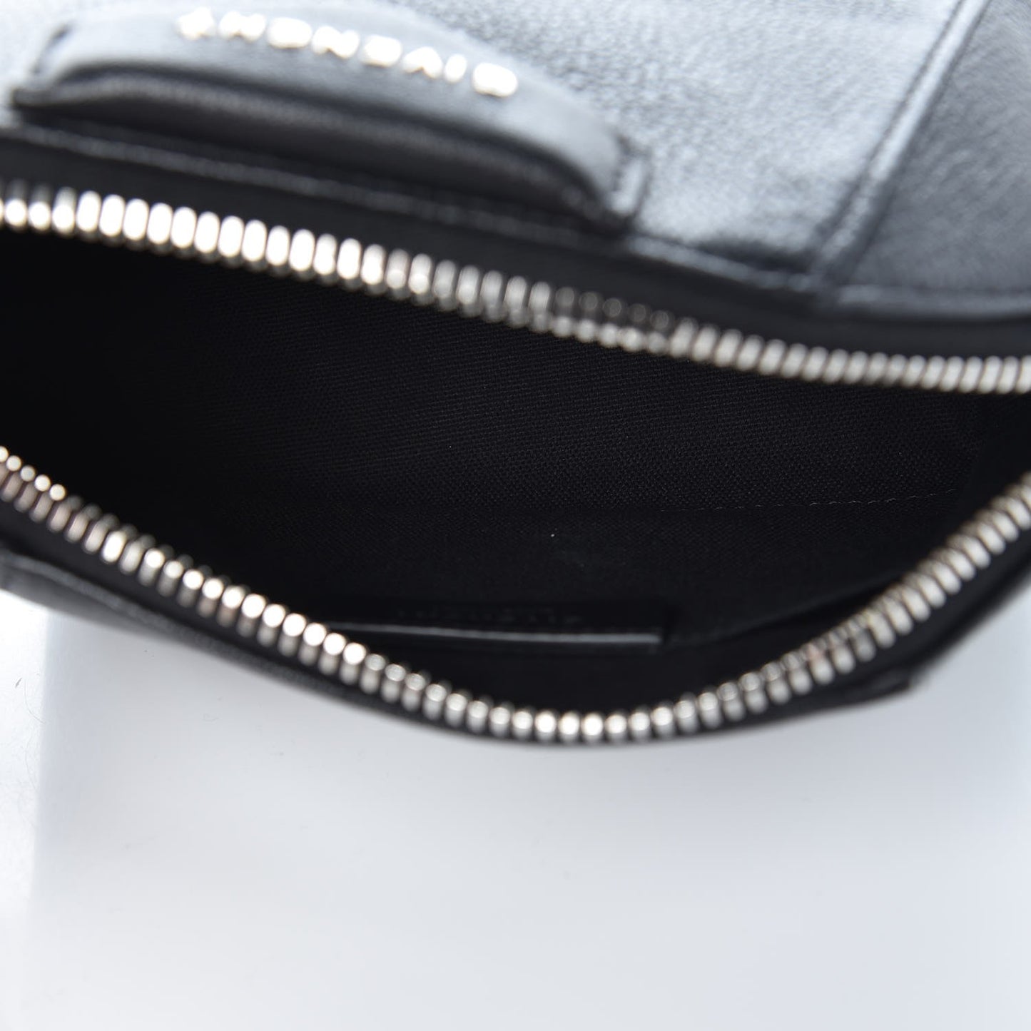 Sugar Goatskin Small Antigona Beauty Wristlet Black