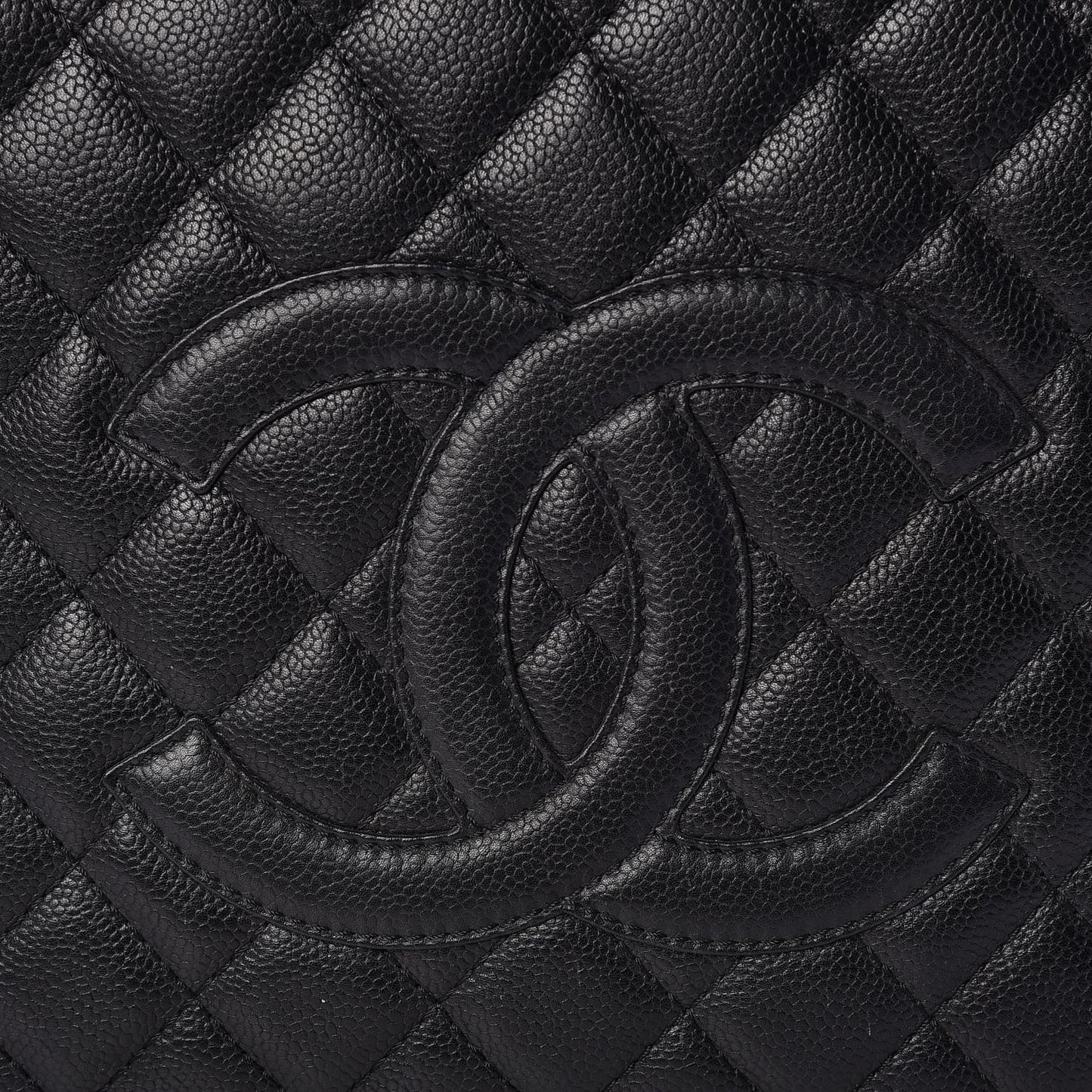 Caviar Quilted Grand Shopping Tote GST Black