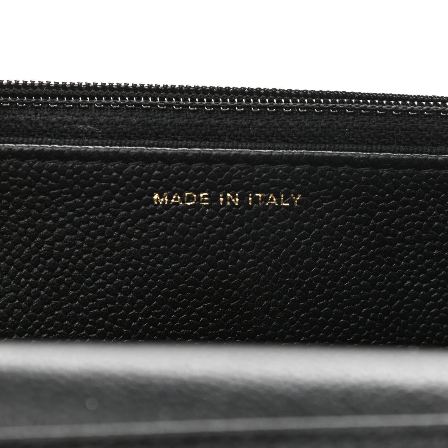 Caviar Quilted Tiny CC Wallet On Chain WOC Black