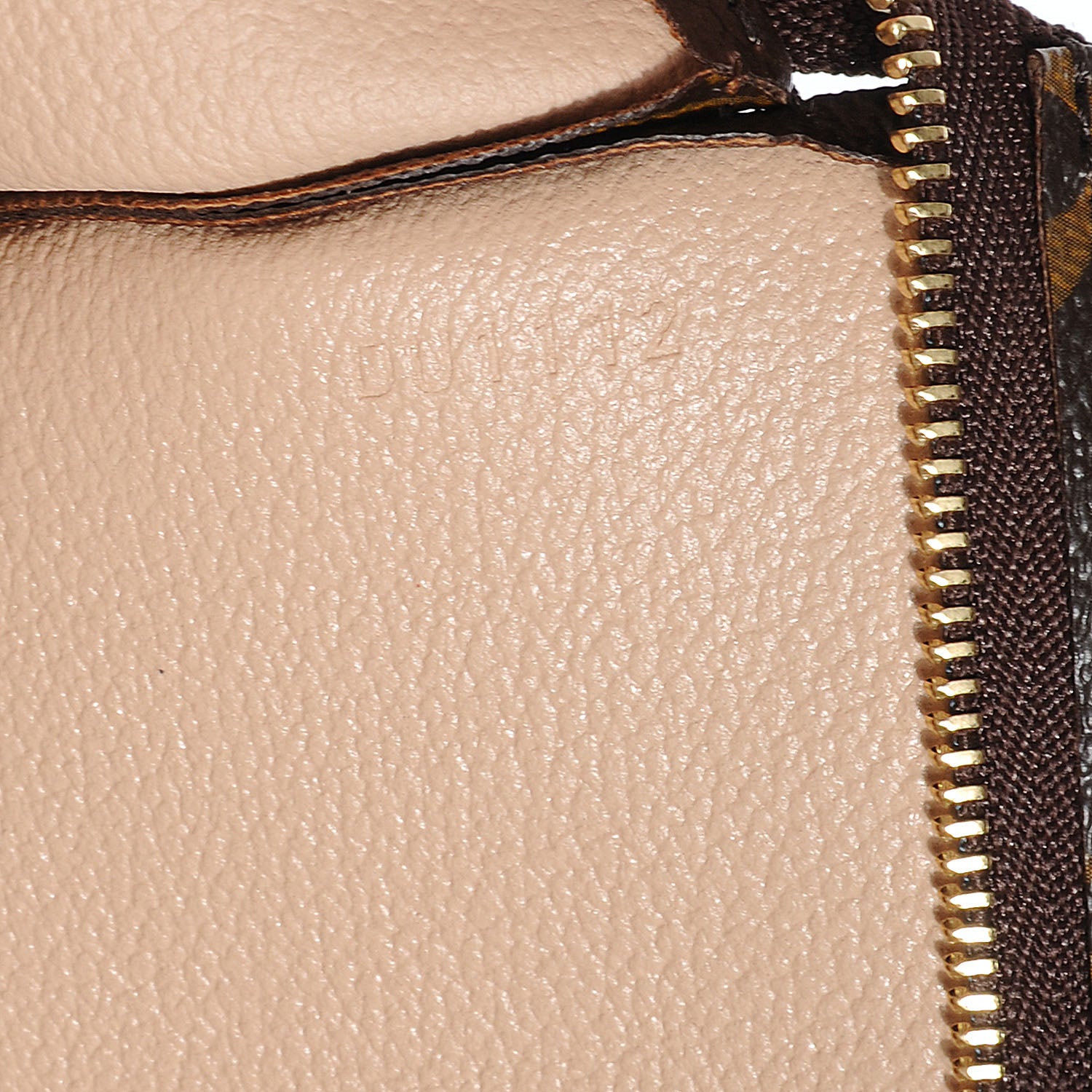 Louis Vuitton Monogram Poche Toilette 26 8 of 8