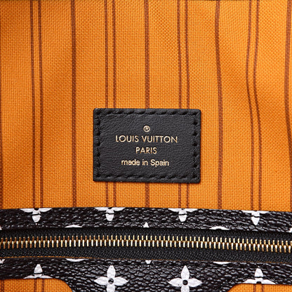 Louis Vuitton Monogram Giant Jungle Neverfull MM Black 7 of 10