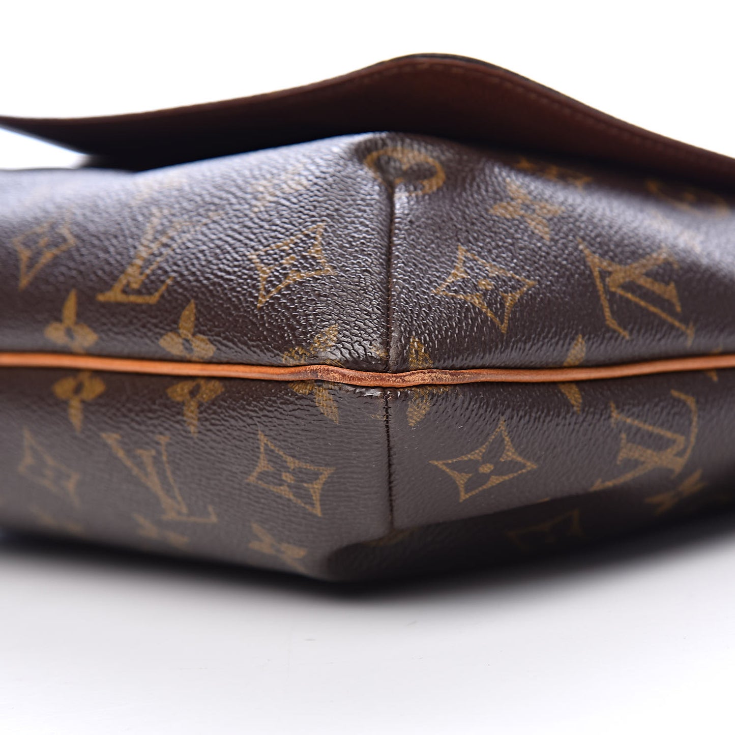 Monogram Musette GM
