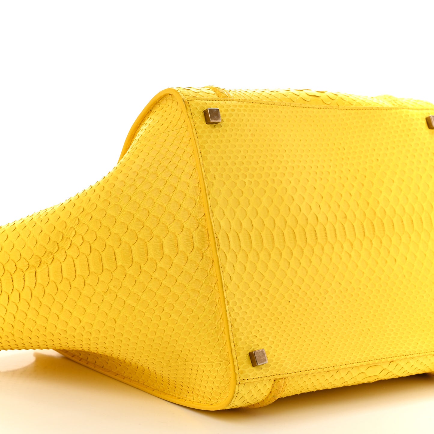 Snakeskin Medium Phantom Luggage Yellow