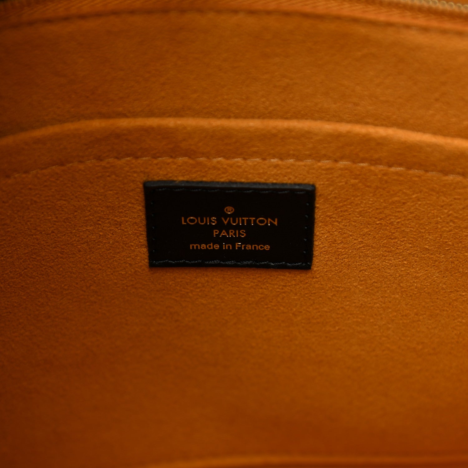 Louis Vuitton Calfskin Monogram Tufting On My Side Black 6 of 8