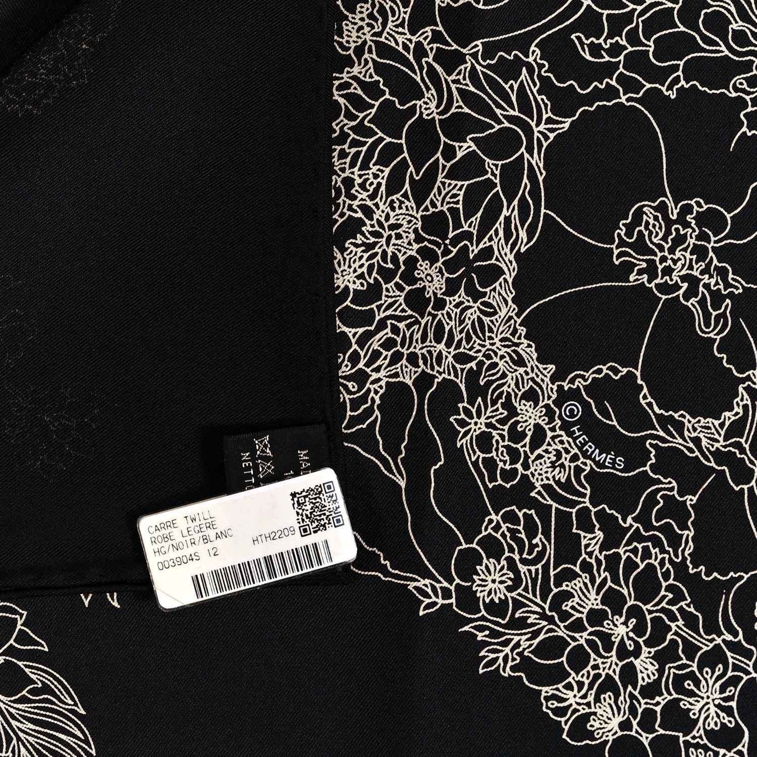 Hermes Silk Robe Legere Scarf 90 Black White 3 of 4
