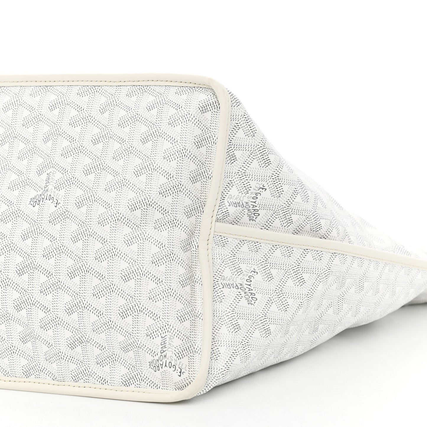 Goyardine Reversible Anjou GM White
