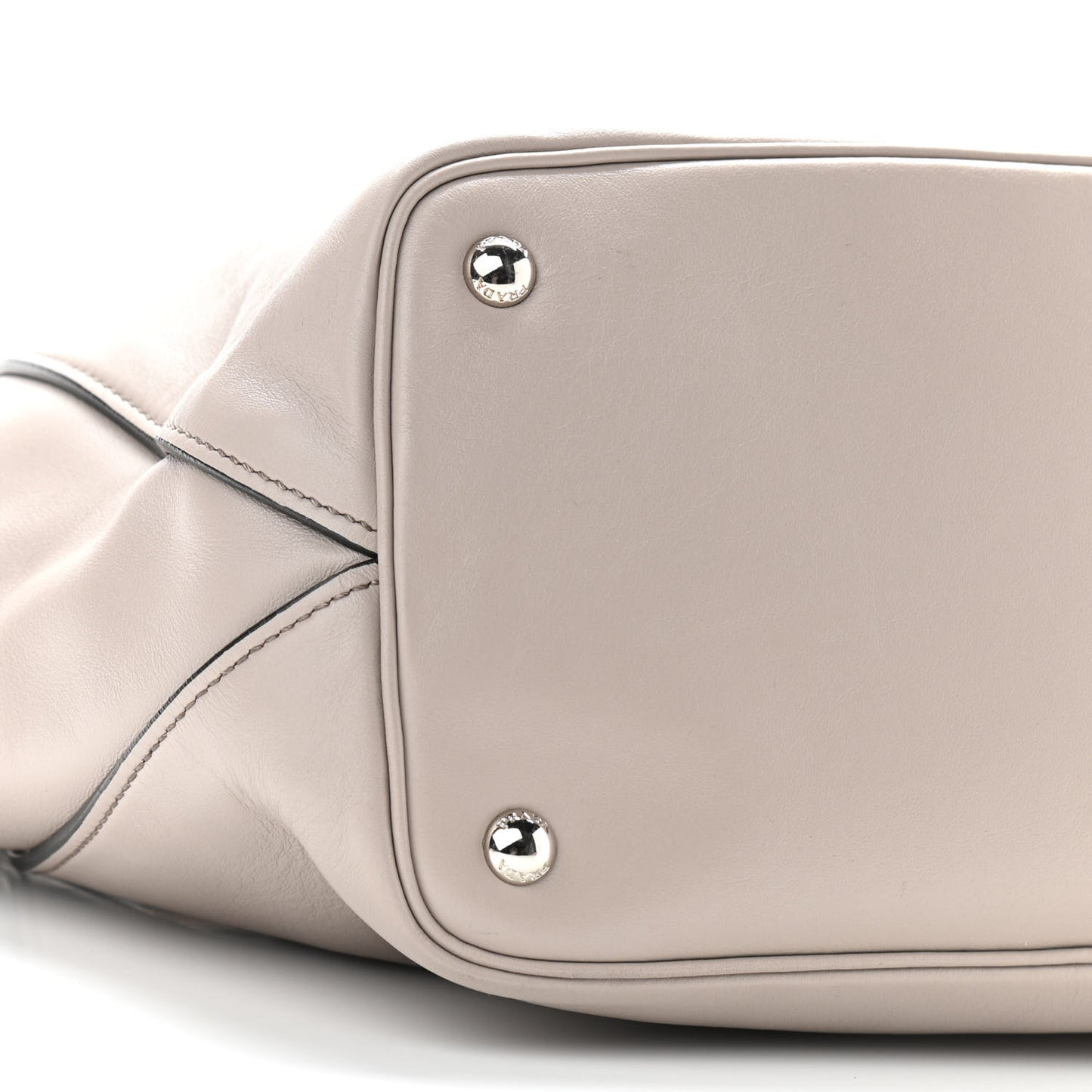 Soft Calf Tote Argilla