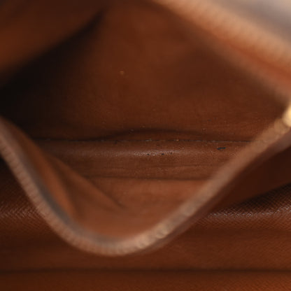 Louis Vuitton Monogram Sac Senlis 10 of 18