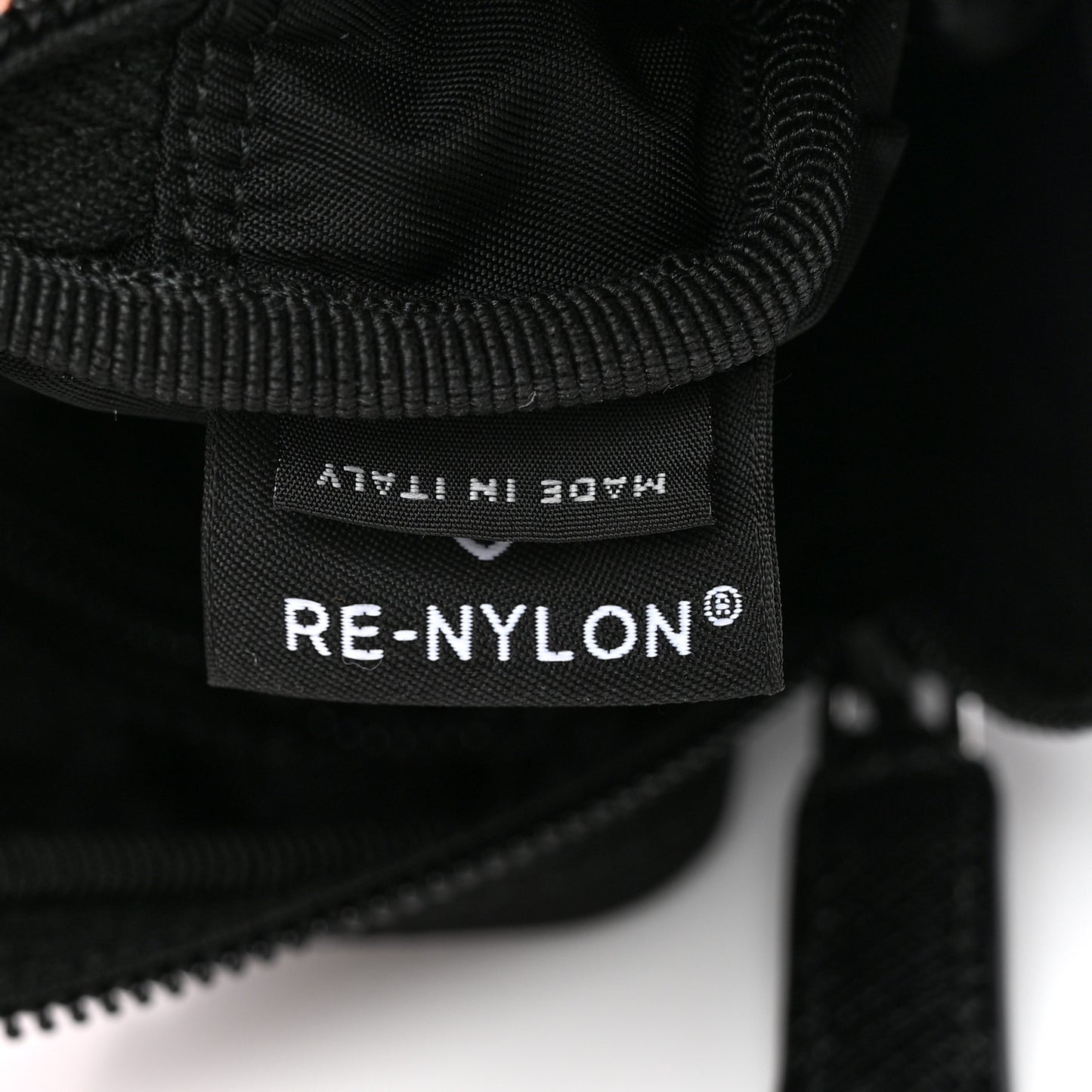 Nylon Tessuto Cosmetic Pouch Black