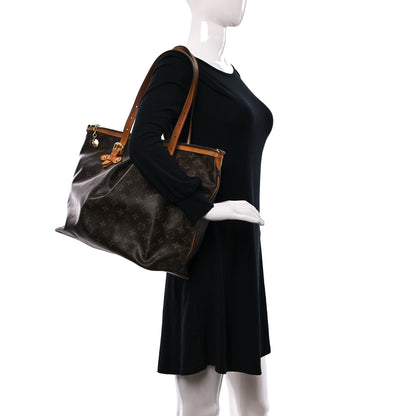 Louis Vuitton Monogram Palermo GM 2 of 19