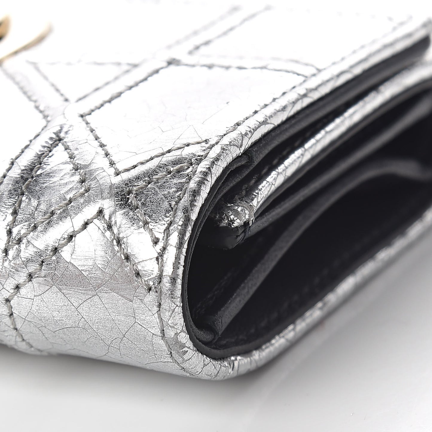 Ceramic Effect Deerskin Cannage Diorama Elancee Wallet Silver