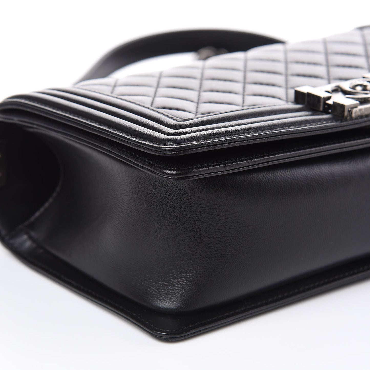 Lambskin Quilted Medium Boy Flap Black