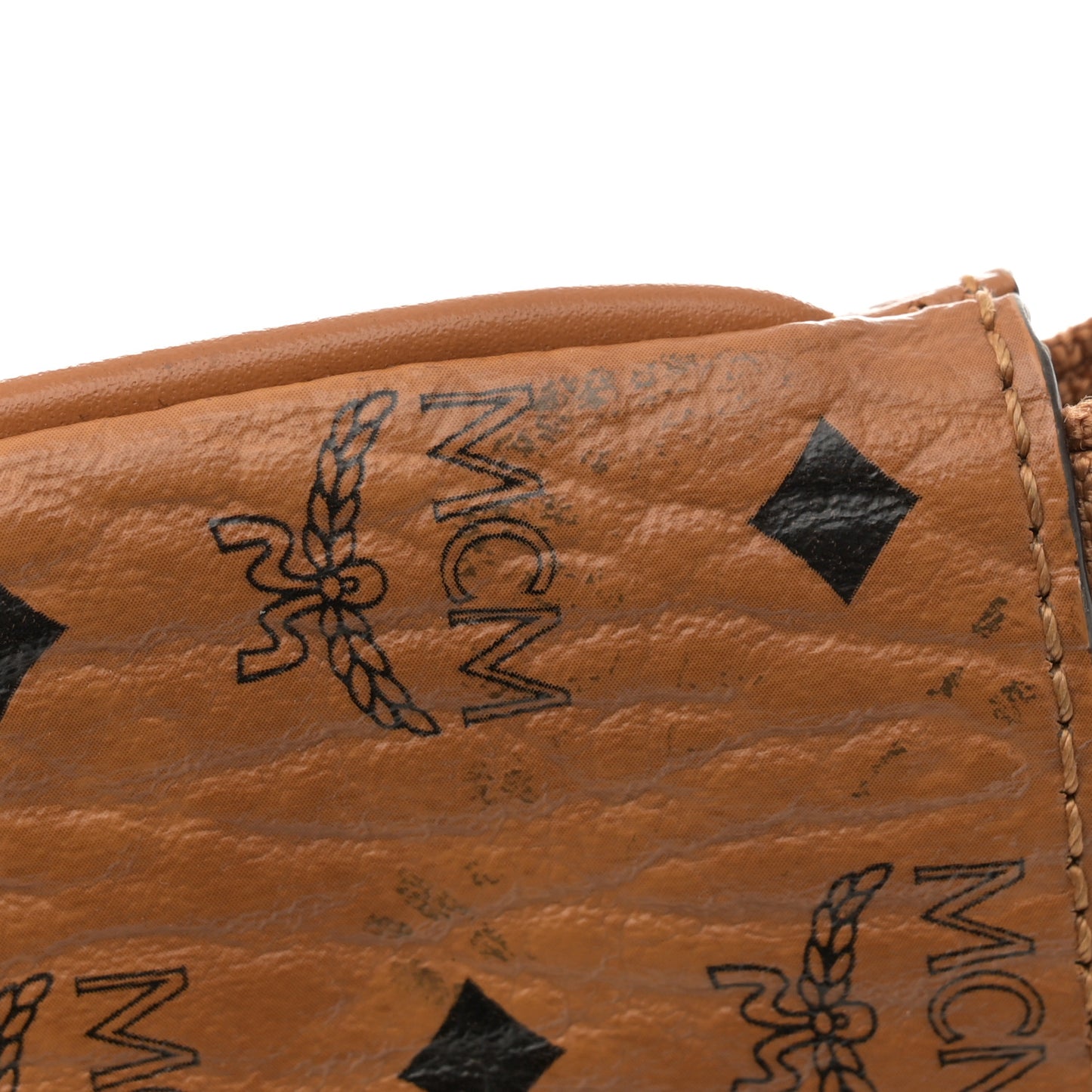 Visetos Medium Crossbody Pouch Cognac